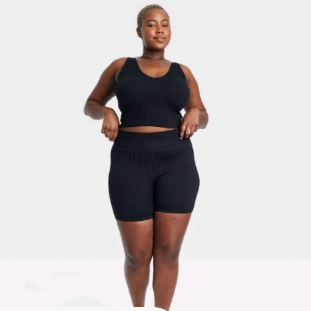 Colsie Crossover High Waist Ribbed  Biker Short